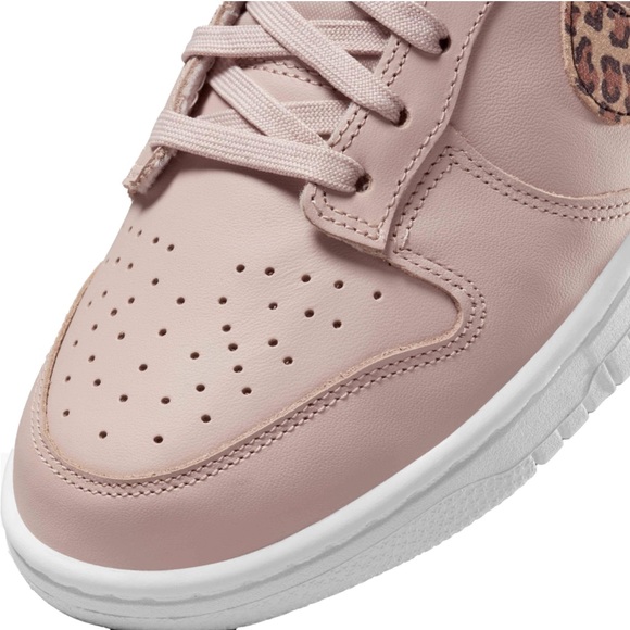 Nike Dunk Low women’s pink cheetah - Picture 7 of 9